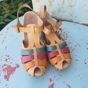Kork's strap multi-colored shoes